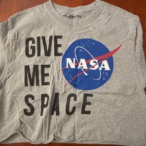 Chemistry Gray 'Give Me Space' NASA Tee